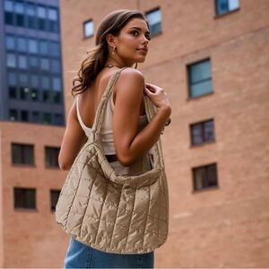 Quilted Shoulder Bag Padded Tote Bag Large Capacity Hobo Purse Lightweight NWOT